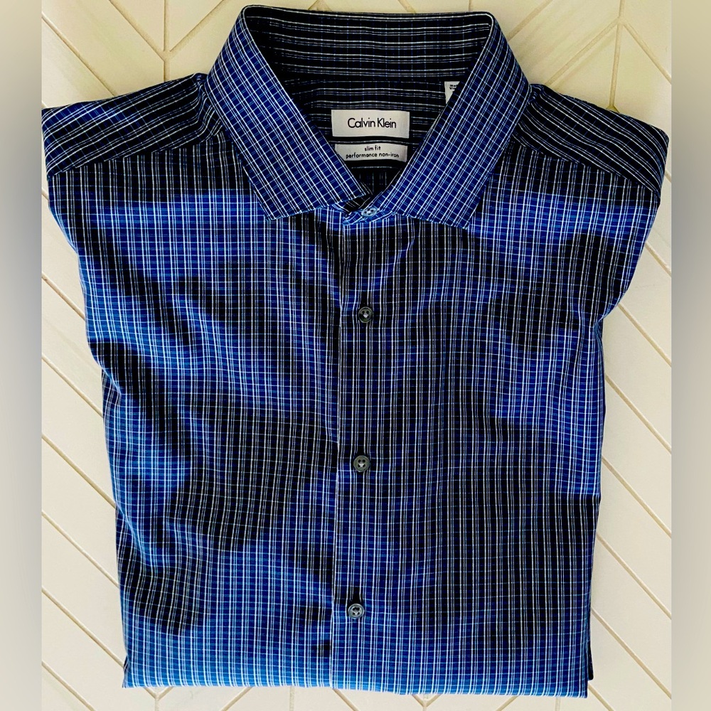 Calvin Klein Men's Blue Steel Slim Fit Non Iron -Performance
Sz. XL | 17.5 36/37